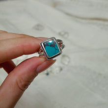 Load image into Gallery viewer, Kingman Turquoise Ring