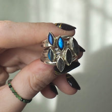 Load image into Gallery viewer, Tiny Labradorite Ring