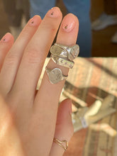 Load image into Gallery viewer, Solitude Signet Horizon (Rectangle)